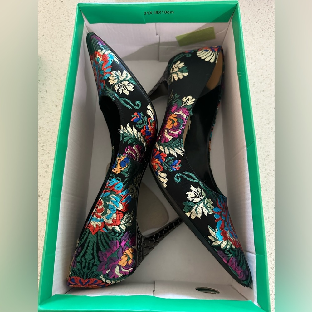 J Renee Maressa Asian floral satin